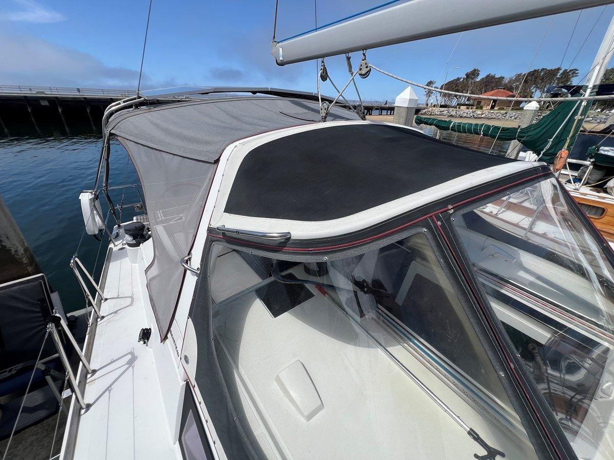 the best price on Beneteau Oceanis 48