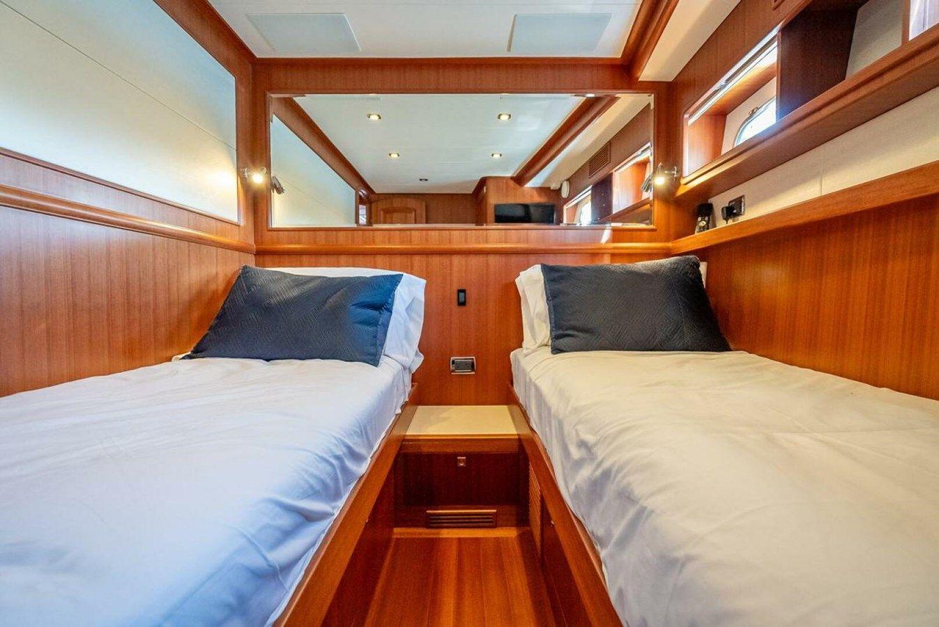 best yacht sales deals Sunny SeaJay - HAMPTON YACHTS