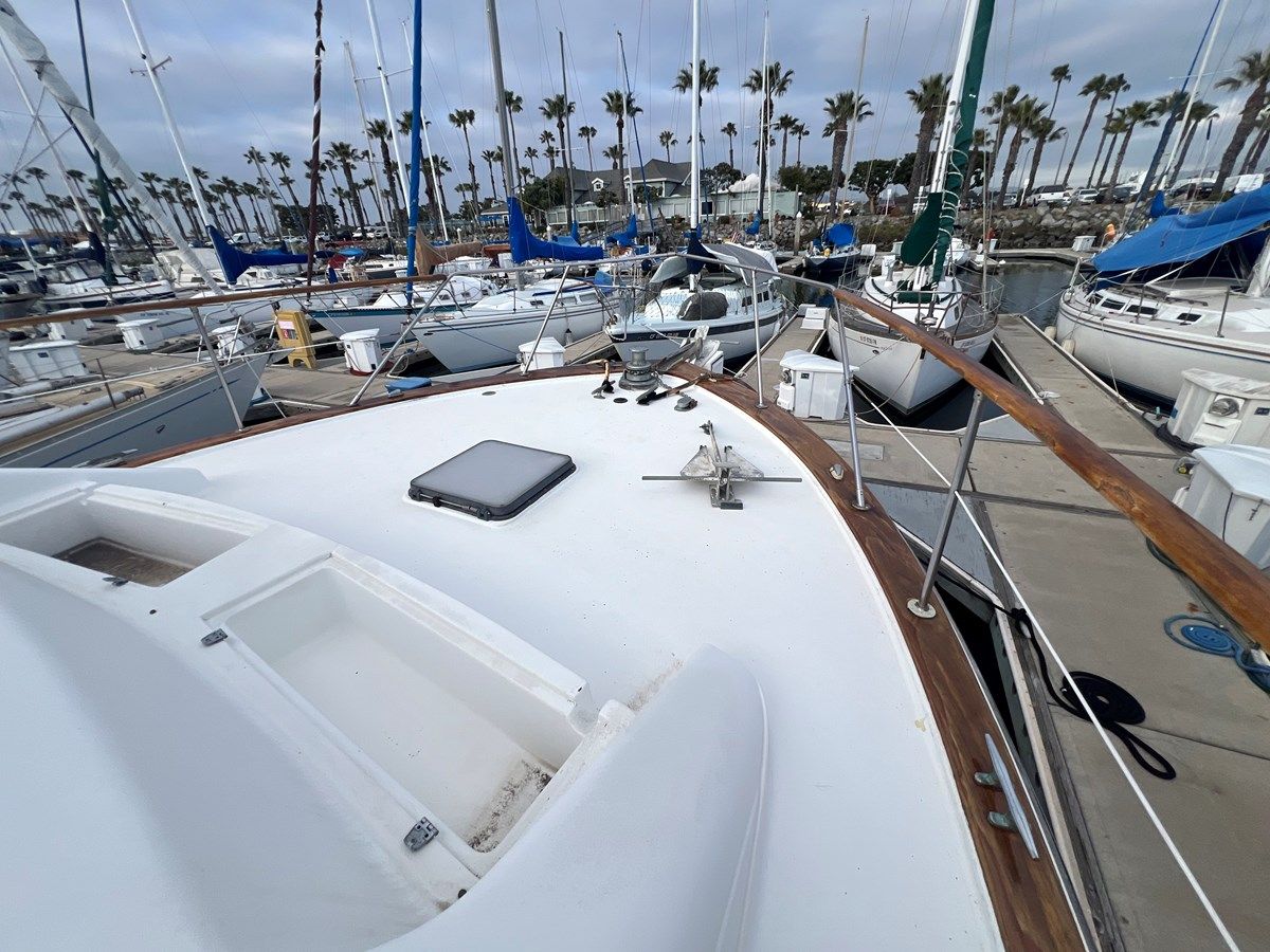 Купить яхту 1979 Trojan FBMY FBMY в Shestakov Yacht Sales