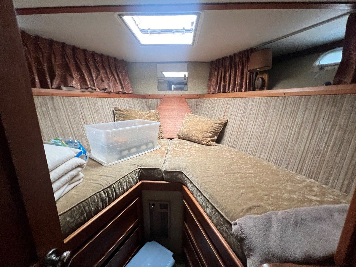 Купить 1979 Trojan FBMY - TROJAN