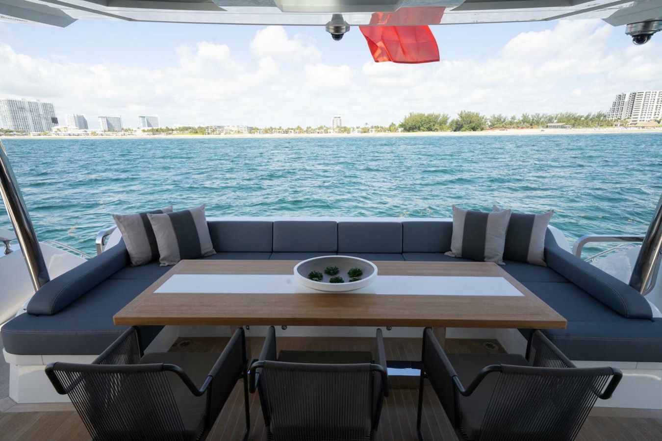 the best price on Pearl 95 - PEARL YACHTS