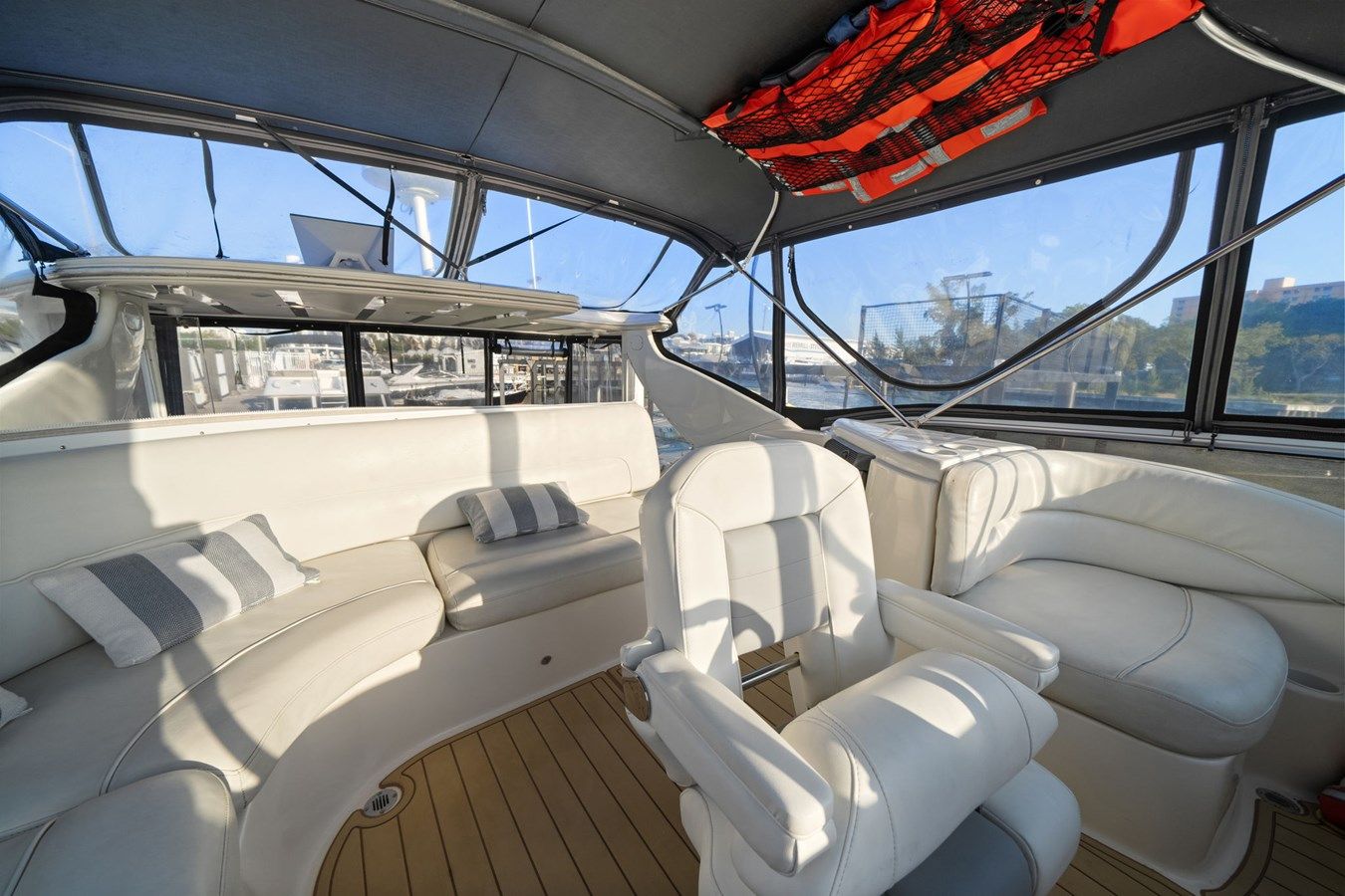 Купить яхту 2007 Meridian 459 Motoryacht (Copy) - Meridian в Shestakov Yacht Sales