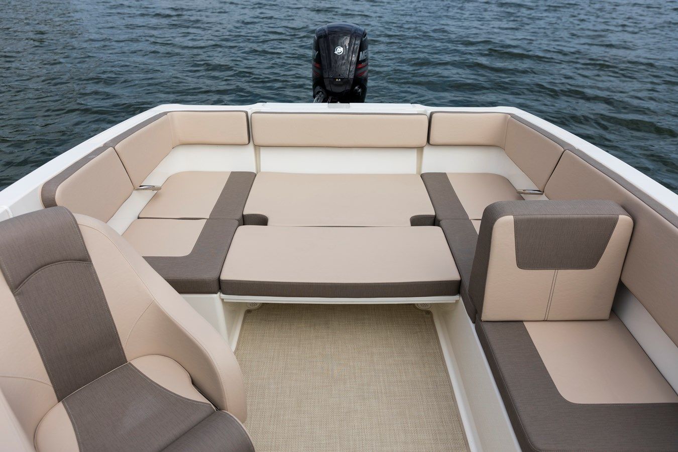 Стоимость яхты Bayliner VR4 2023