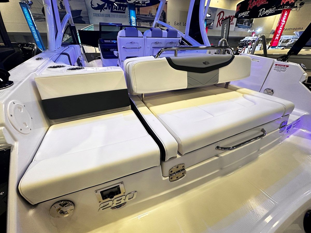 Продажа яхты Chaparral 280 OSX