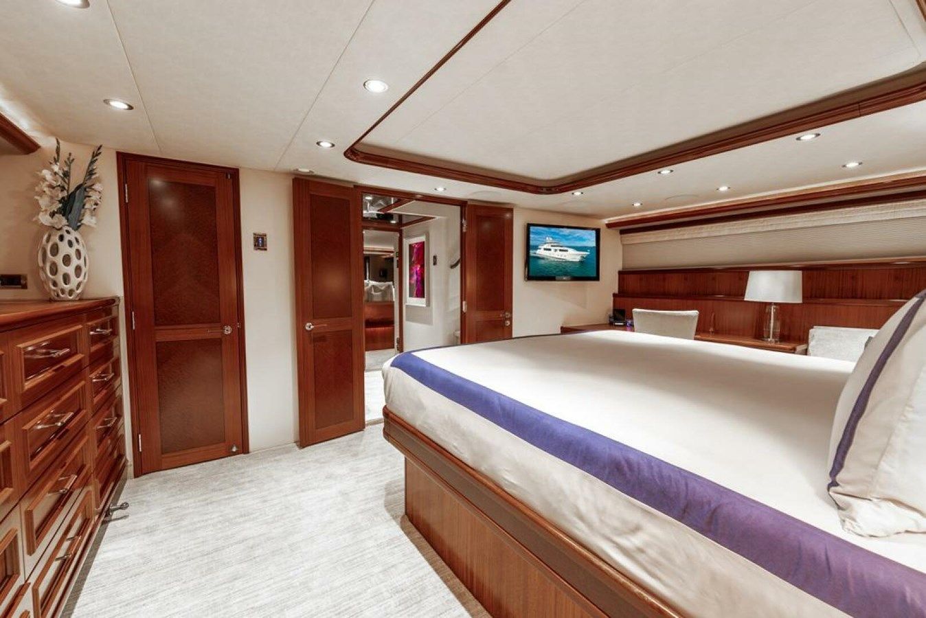 Стоимость яхты SIMPLICITY - WESTPORT