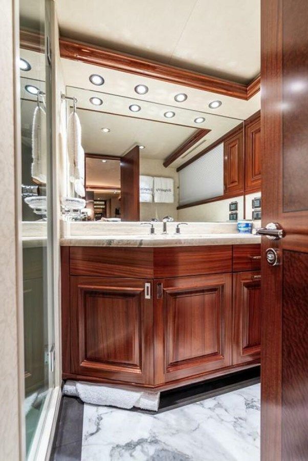 Купить яхту SIMPLICITY - WESTPORT в Shestakov Yacht Sales