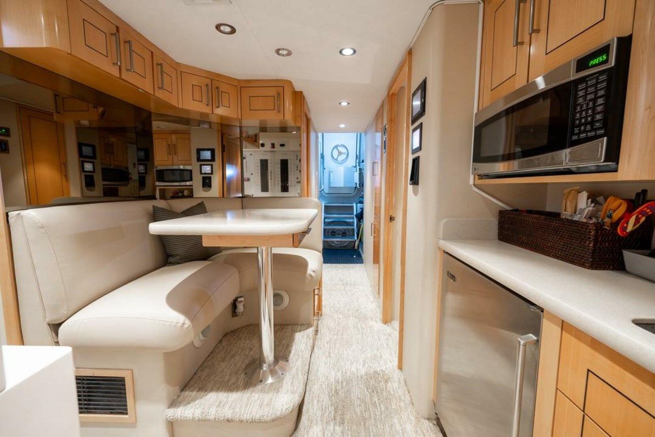 Купить SIMPLICITY - WESTPORT