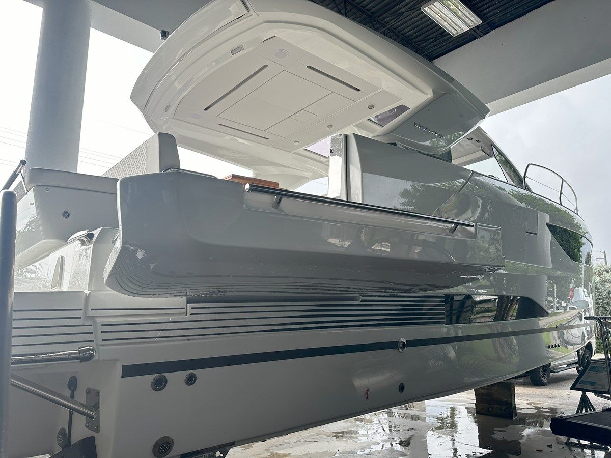 DB 43 yacht sale