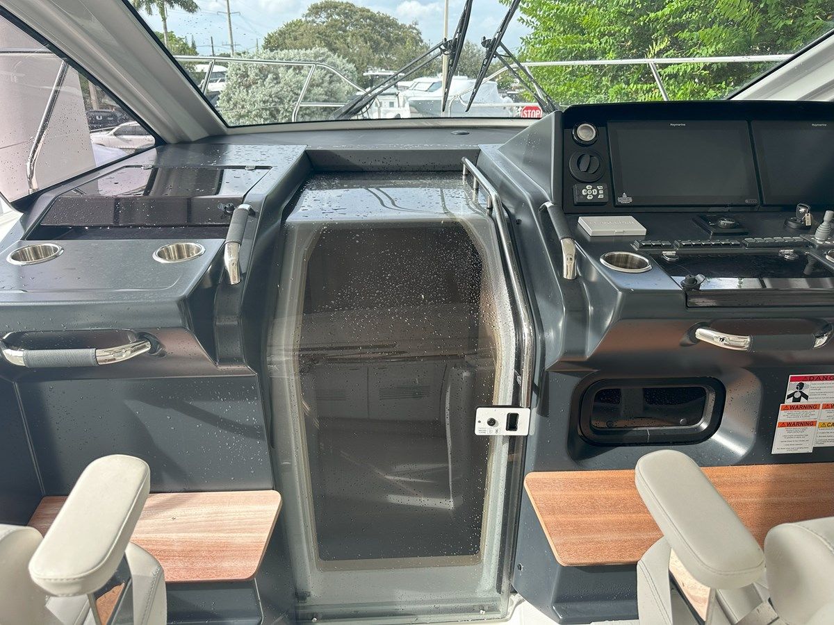 DB 43 2024 yacht sale
