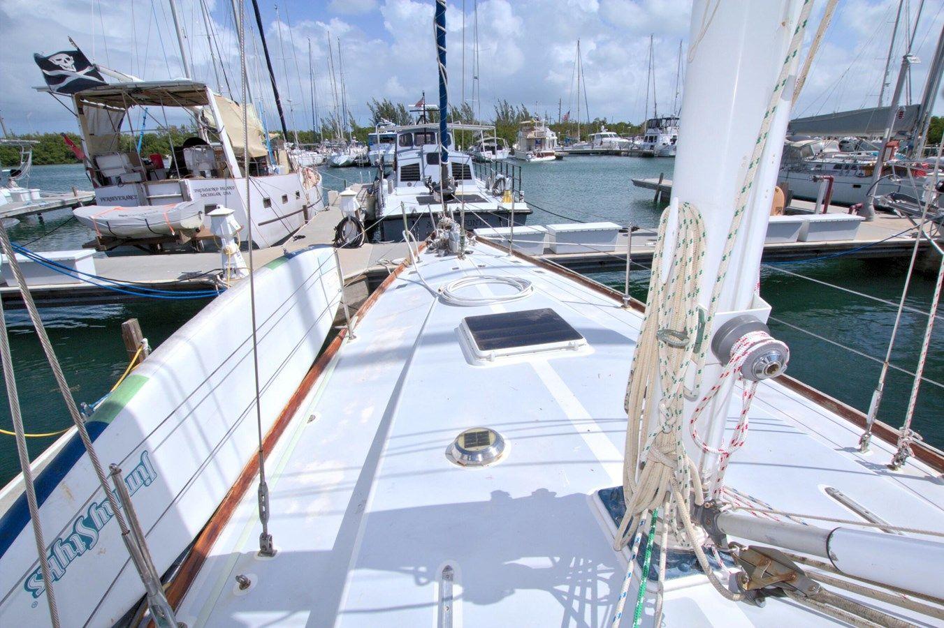 best yacht sales deals Satori 47