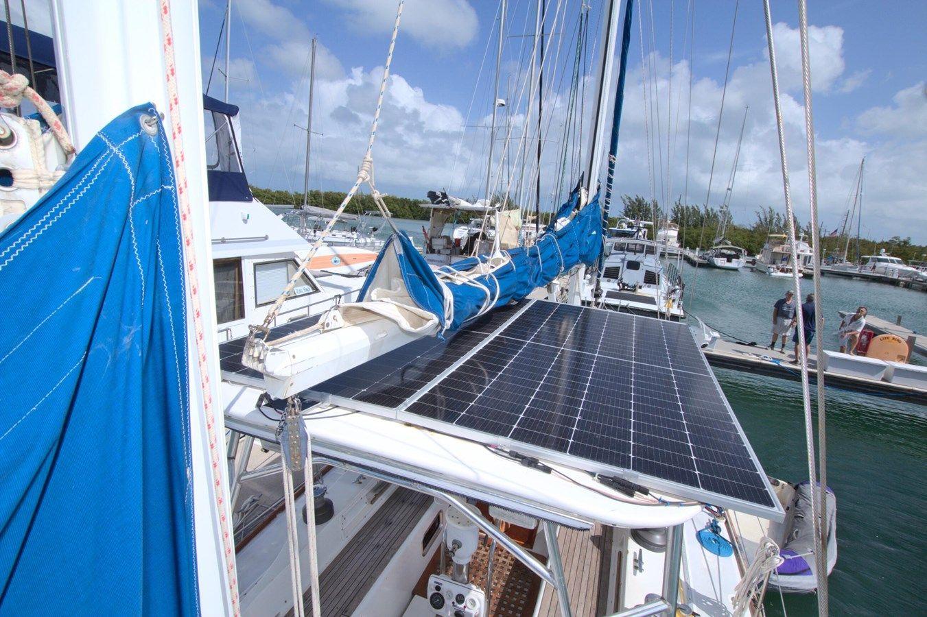 Buy a yacht Satori 47 Center Cockpit Ketch