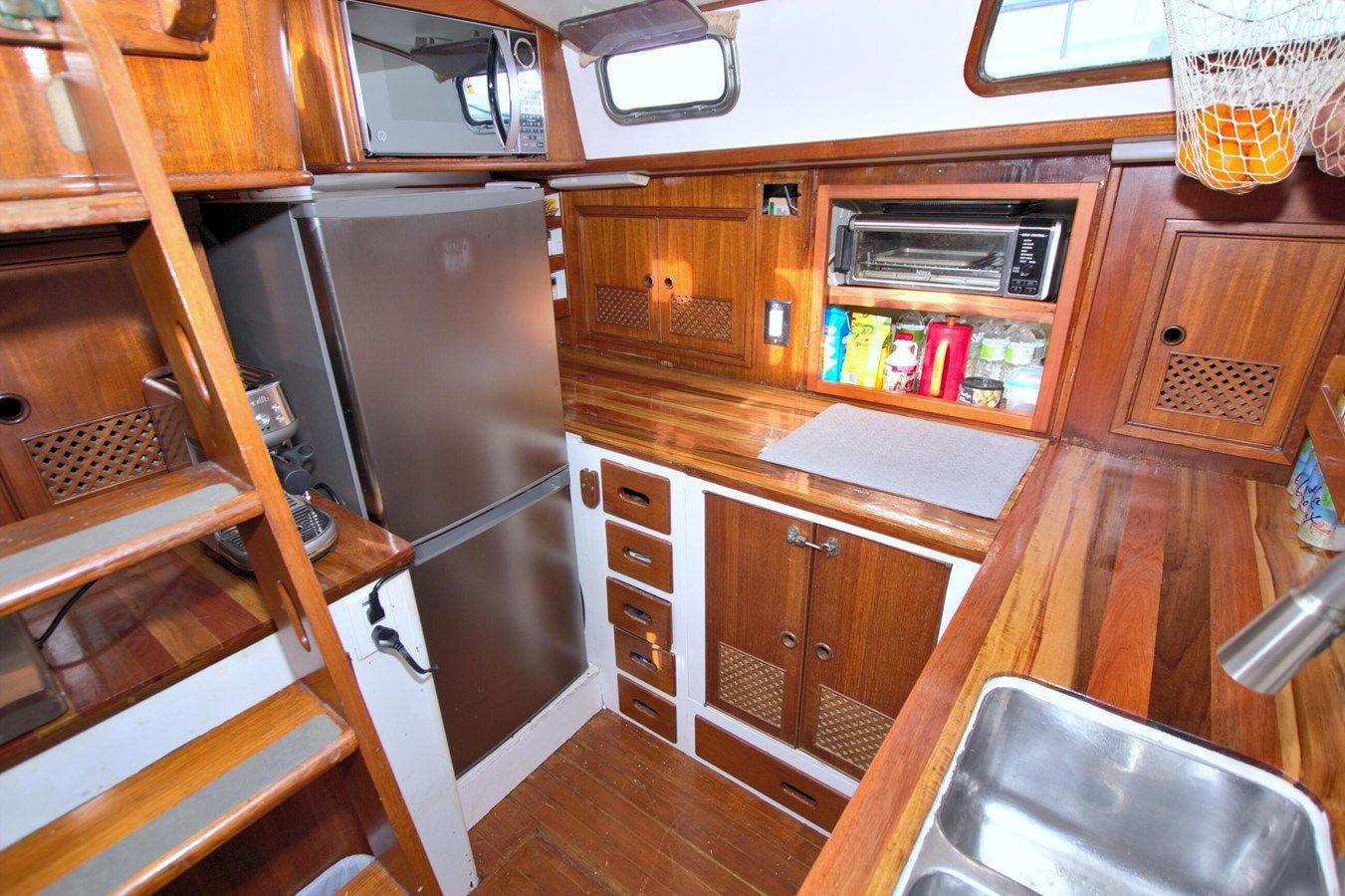 Buy a Satori 47 Center Cockpit Ketch at Shestakov Yacht Sales
