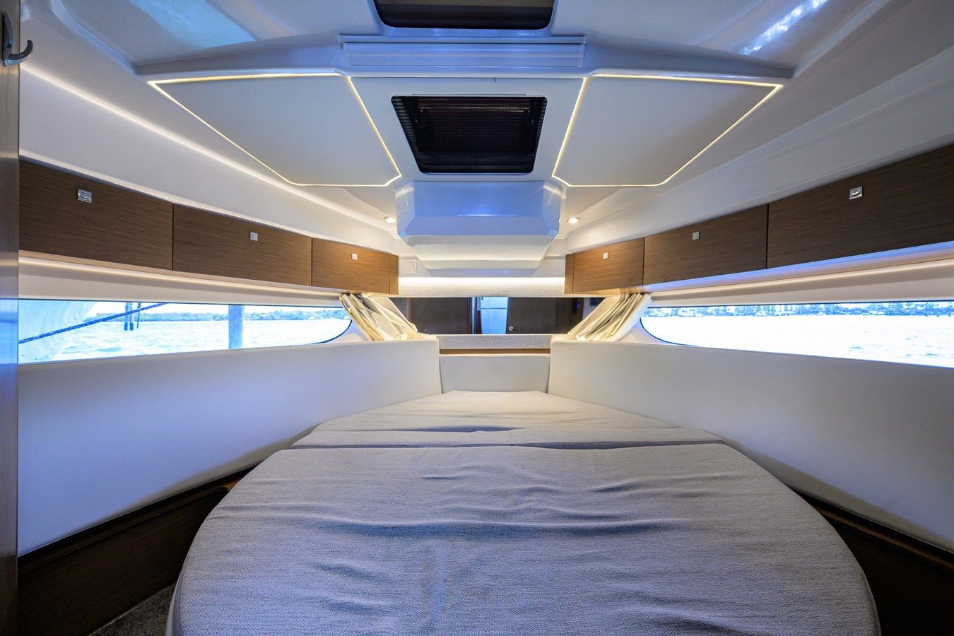 the best price on DON'T WAKE ME 34