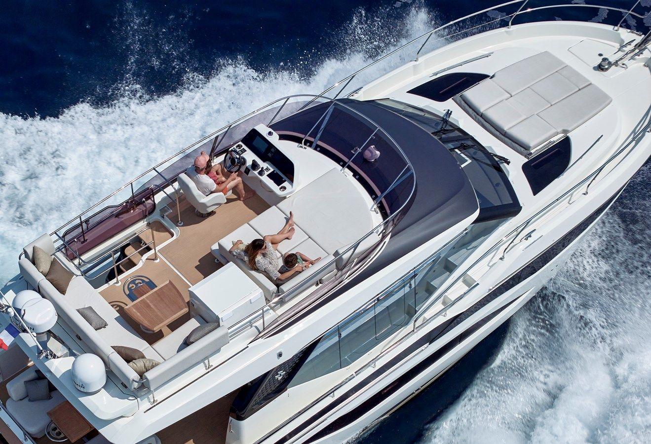 Buy a yacht Prestige F4.9 2025