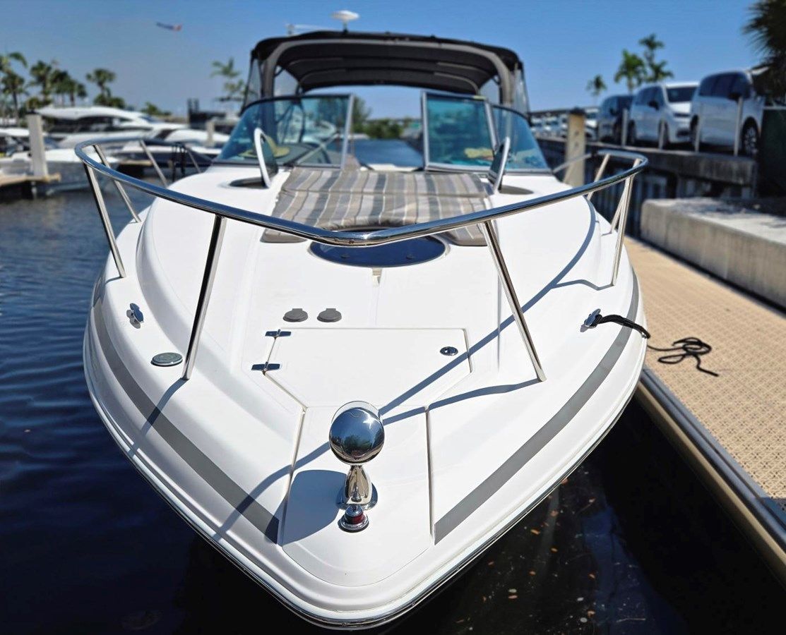 Купить яхту 2017 Regal 32 Express 32 в Shestakov Yacht Sales