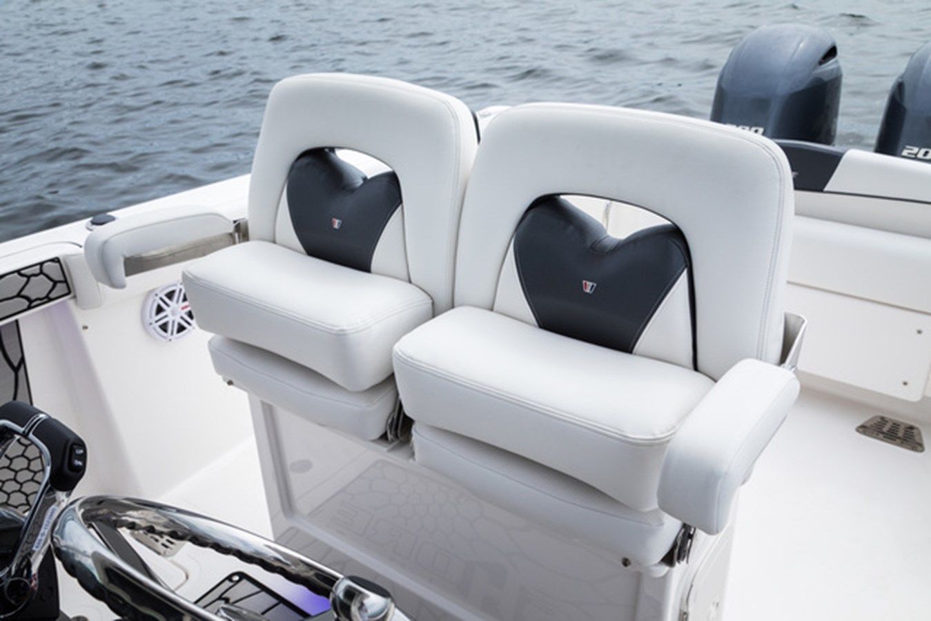 Buy a Wellcraft 262F 2023 at Shestakov Yacht Sales