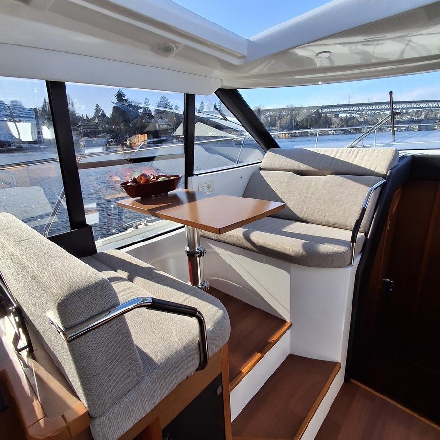 Buy a yacht NC14 - Jeanneau