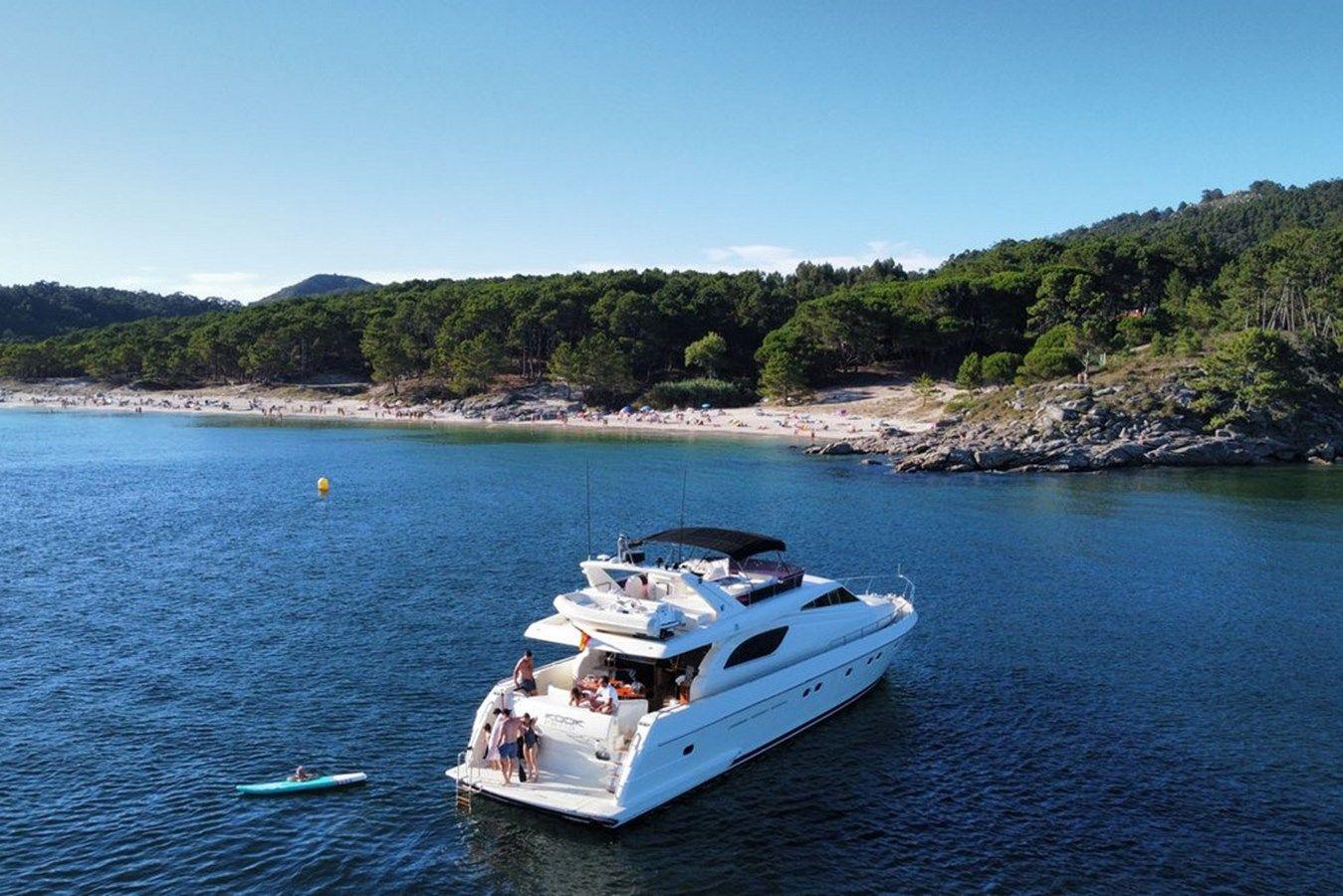 FERRETTI 70 FLYBRIDGE CRAFT 70 price