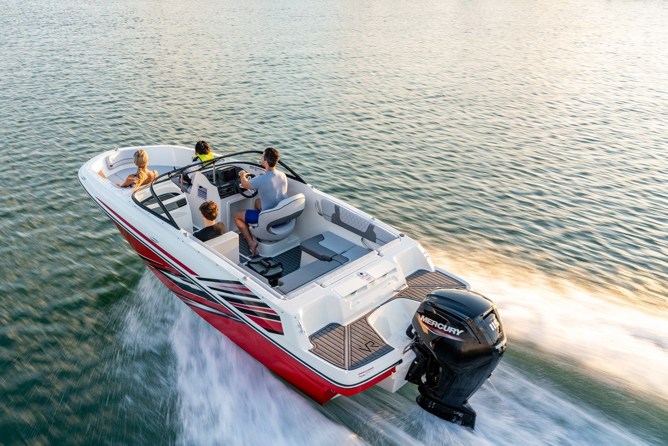 Стоимость яхты Bayliner VR4 - BAYLINER