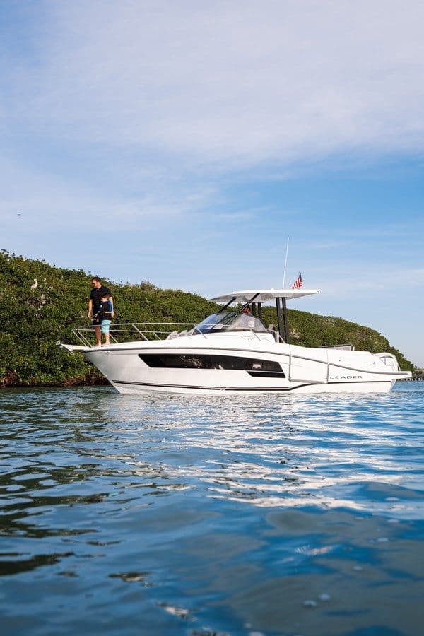 Buy a Jeanneau Leader 9.0 WA S2 2024 at Shestakov Yacht Sales