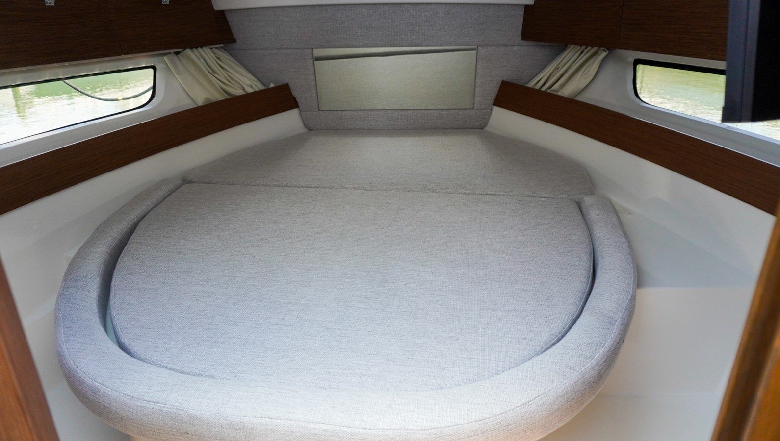 Купить 2024 Jeanneau NC895