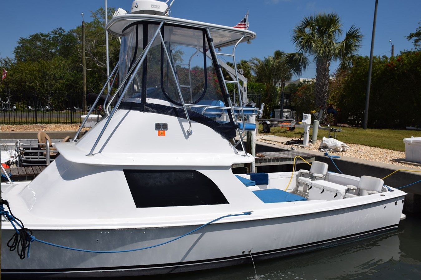 the best price on RAMPAGE Flybridge Cruiser