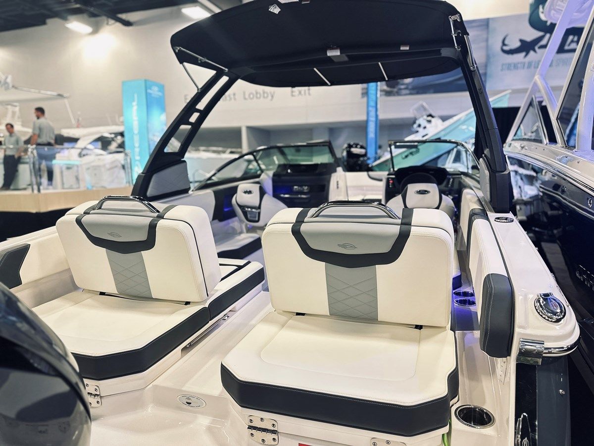 Buy a Chaparral 250 OSX 2024 at Shestakov Yacht Sales