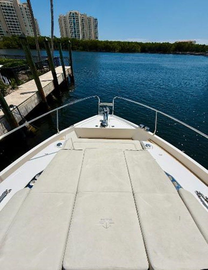 Buy a yacht La Vida Boca