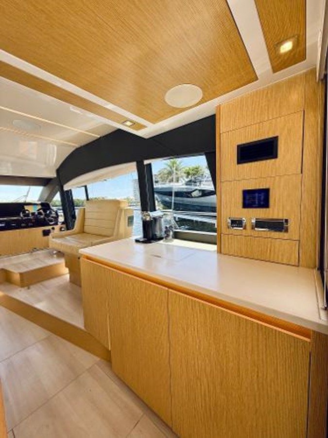 best yacht sales deals La Vida Boca 2019