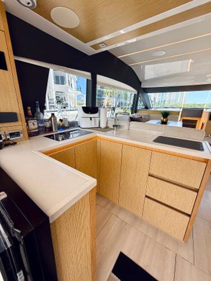 Buy a yacht La Vida Boca 44