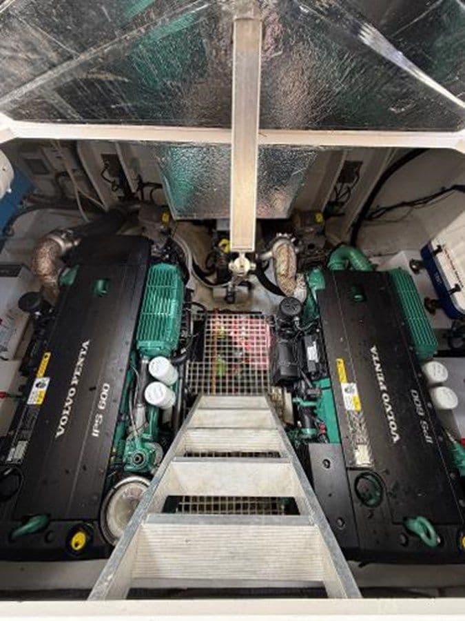 Buy a yacht La Vida Boca - SEALINE