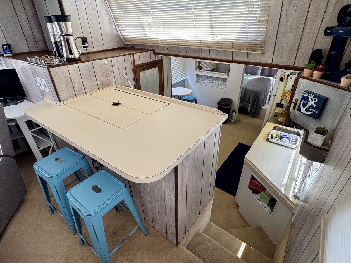 Dragonfly Chaser yacht sale