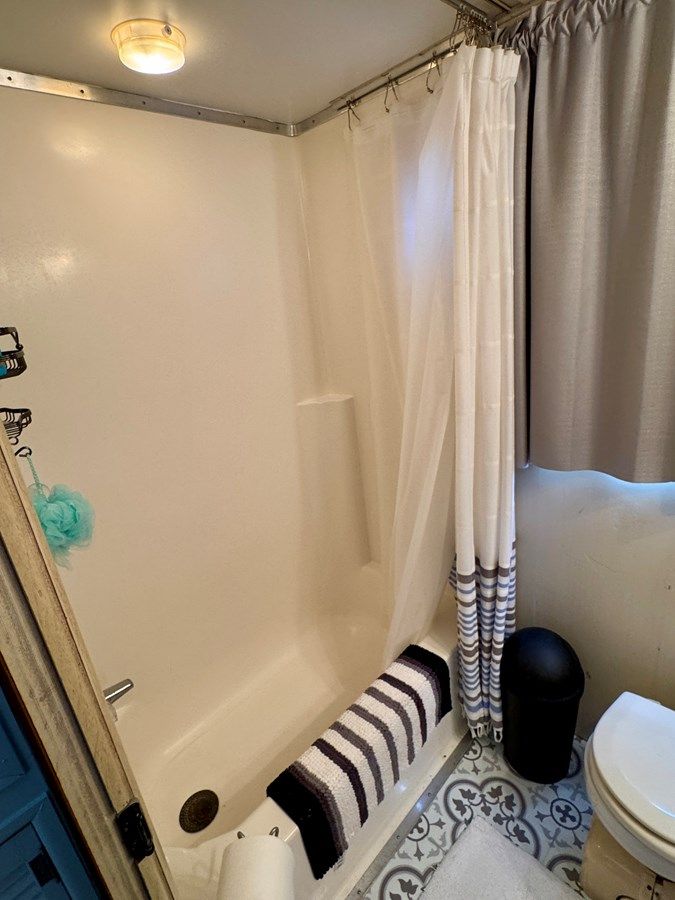 the best price on Dragonfly Chaser