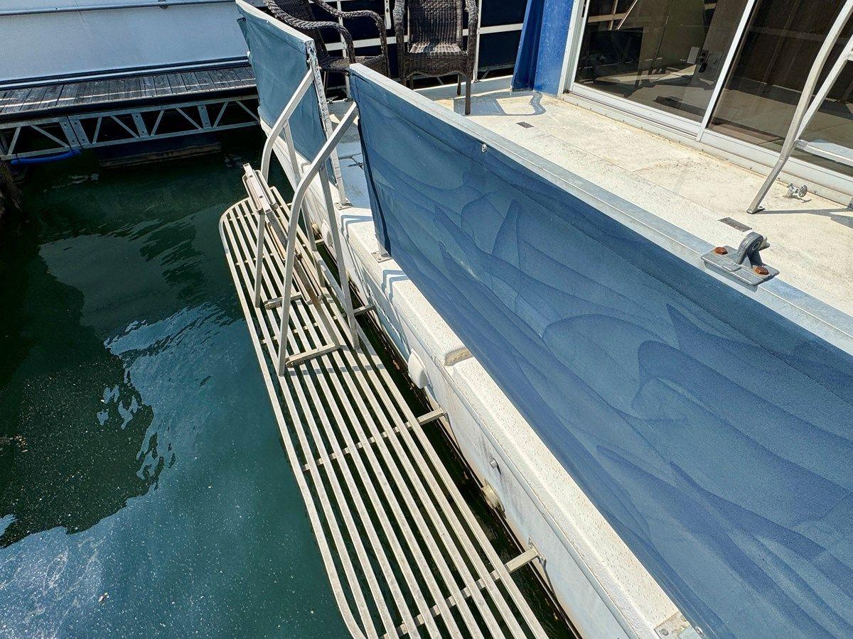 best yacht sales deals Dragonfly Chaser 14 x 50 Standard