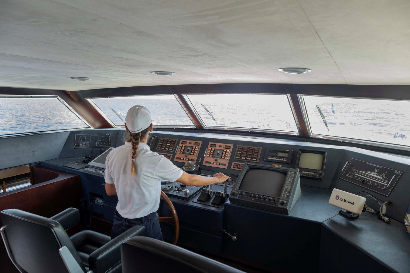 Buy a MY BELLINI 97 at Shestakov Yacht Sales