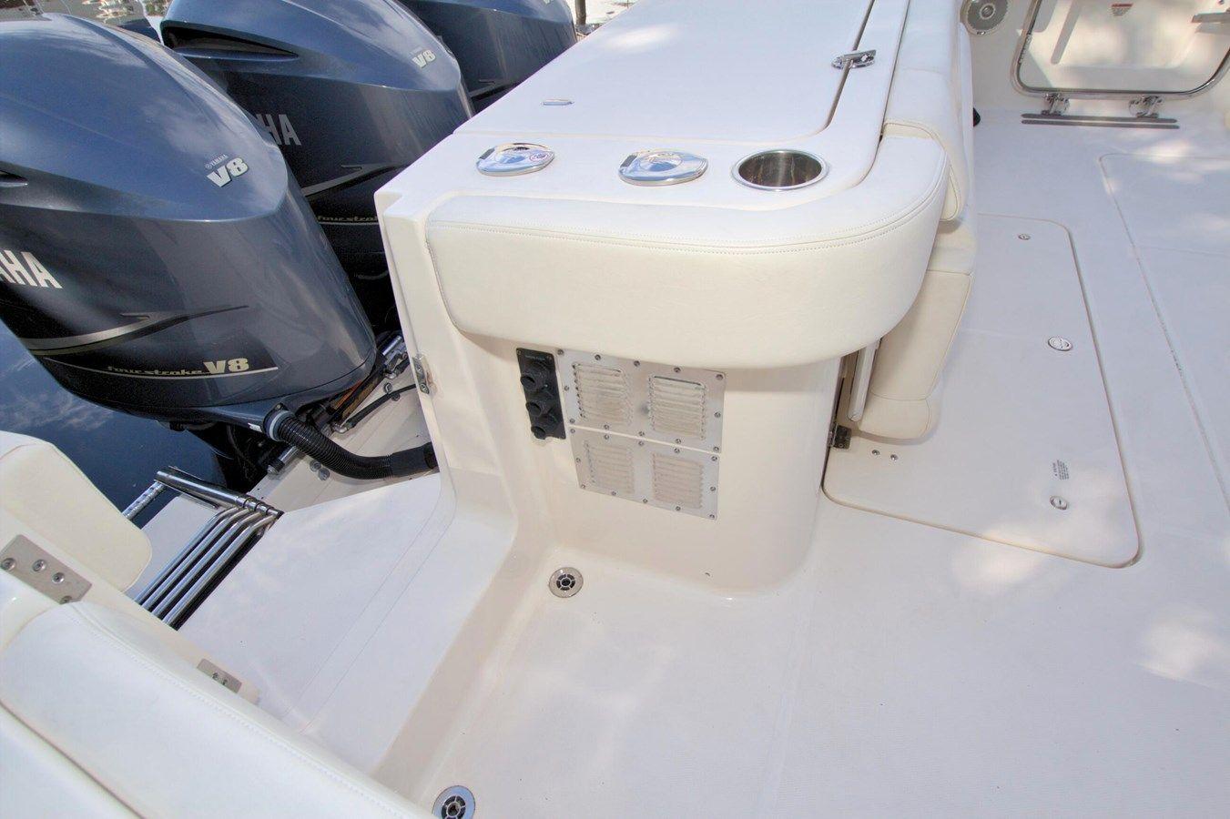 Купить яхту Lucky Penny II 37 в Shestakov Yacht Sales