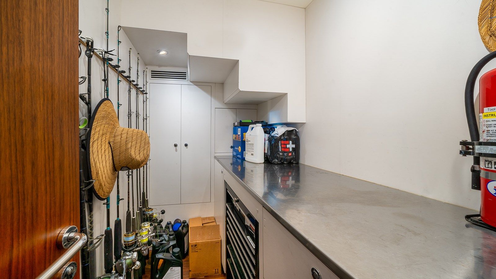 Лучшая цена на SEA N SEA - Ocean Alexander