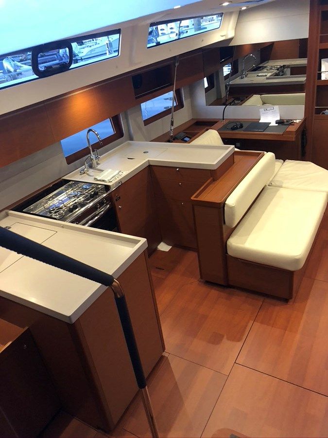 Купить VITAE MAGNA - Beneteau