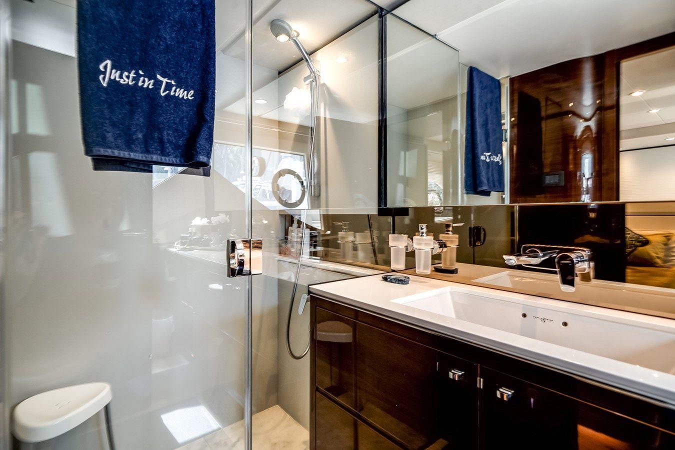 JUST IN TIME - PRINCESS