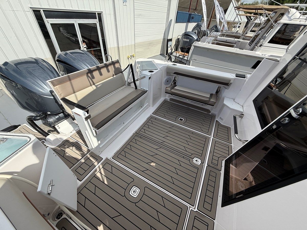2025 Cutwater 288 - Grasonville, MD yacht sale