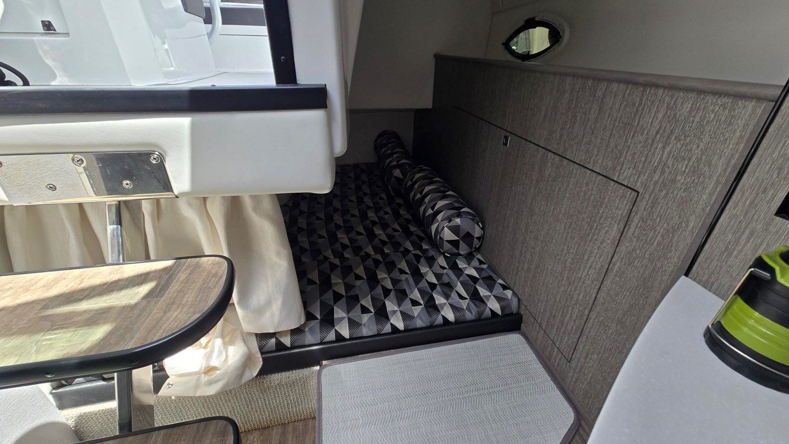 Лучшие предложения покупки яхты Monterey 295SY 29