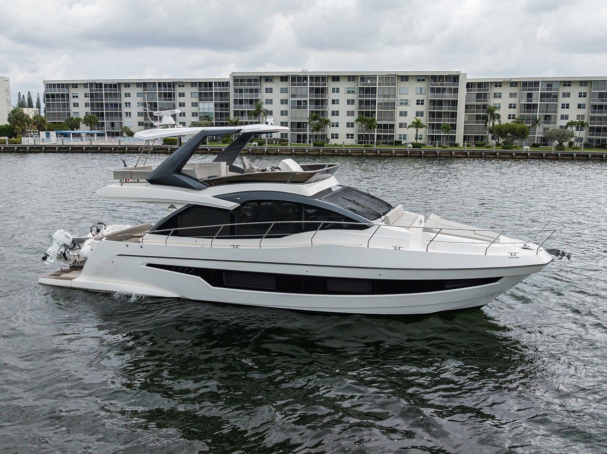 best yacht sales deals HARBOUR TIME - Astondoa