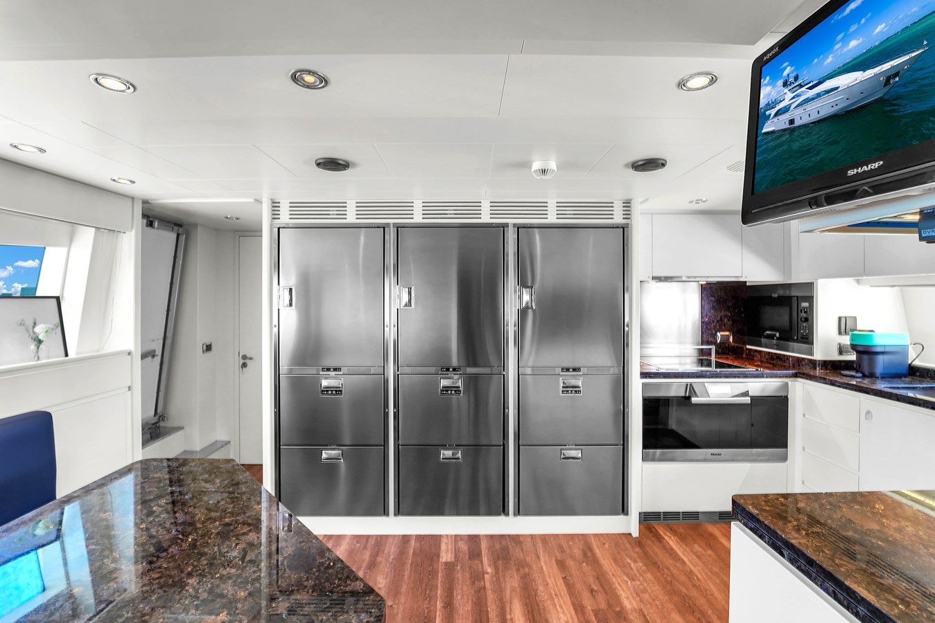 Buy a Azimut Grande 105 Grande 105 at Shestakov Yacht Sales