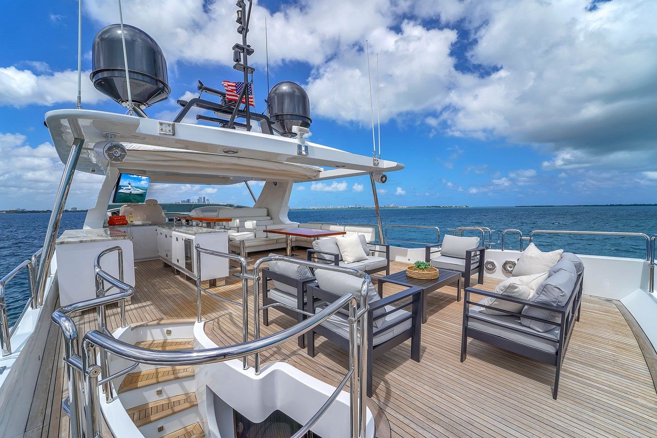 best yacht sales deals Azimut Grande 105 - Azimut Yachts