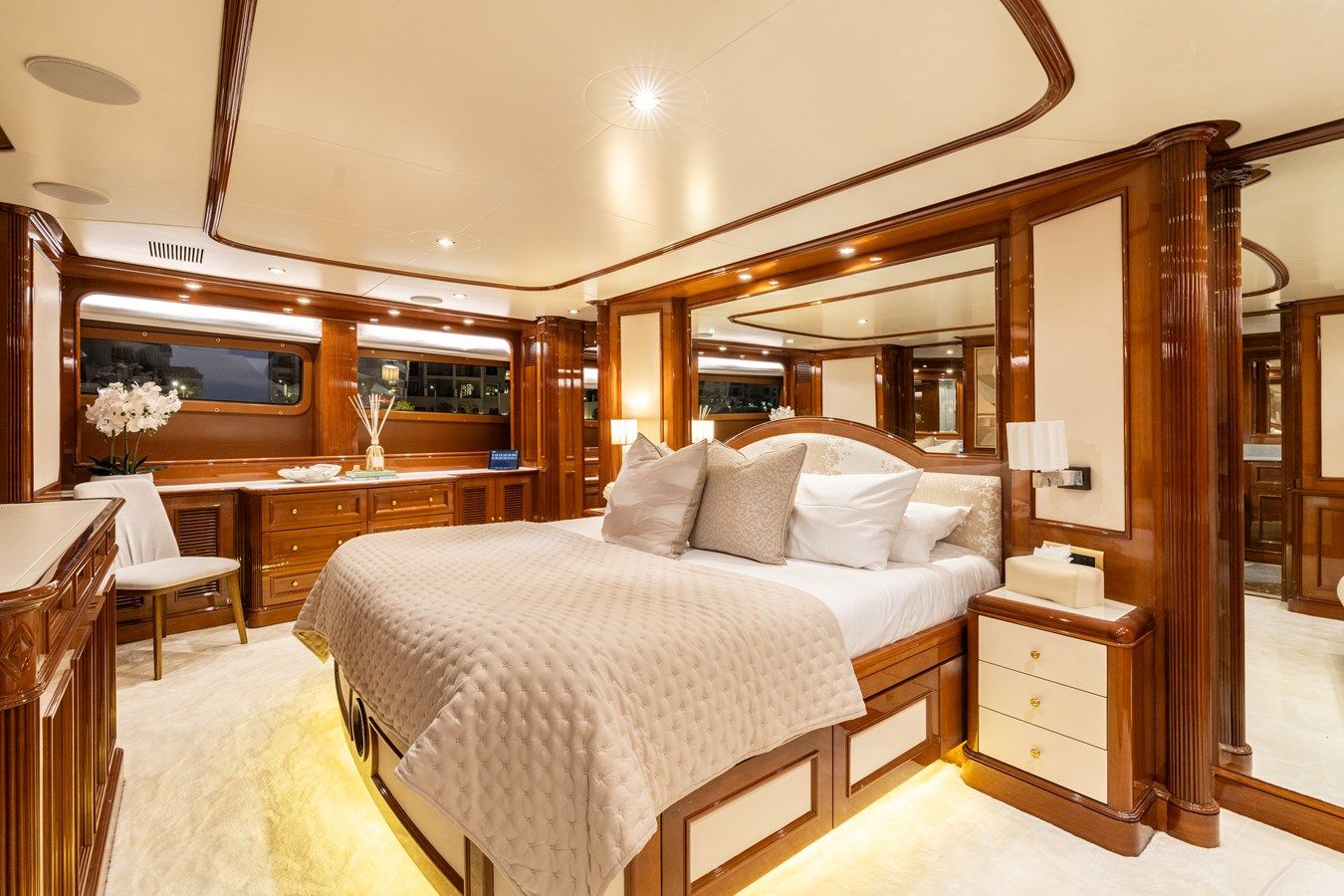 DXB yacht sale