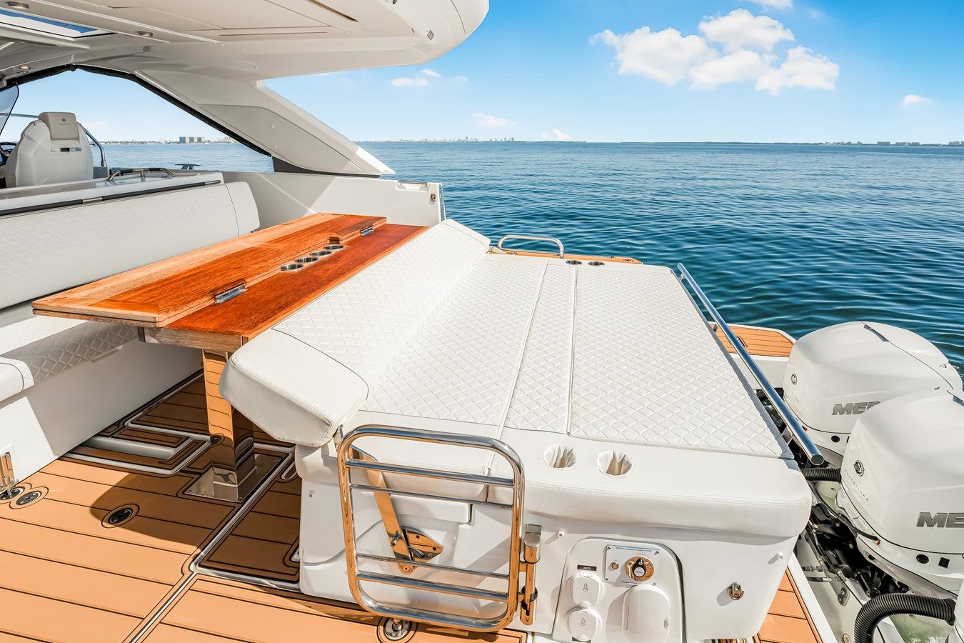 Лучшая цена на EQUANIMITY 2023