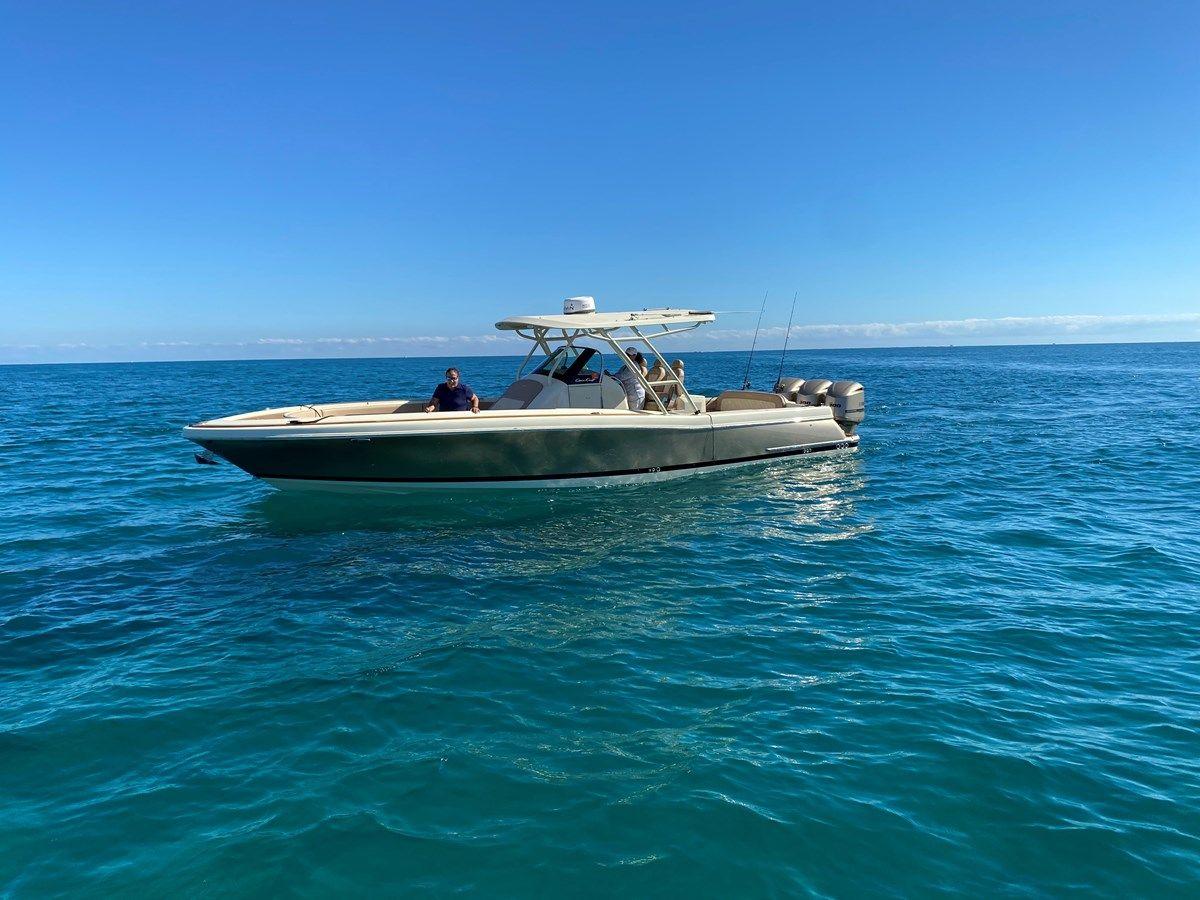 2018 Chris Craft 34 Catalina - Chris-Craft yacht sale