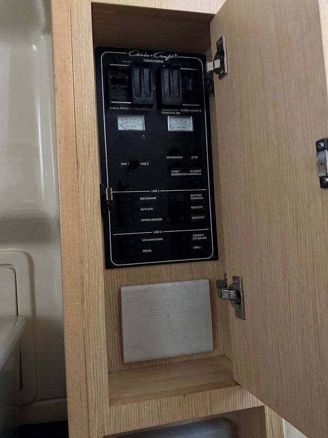 best yacht sales deals 2018 Chris Craft 34 Catalina - Chris-Craft