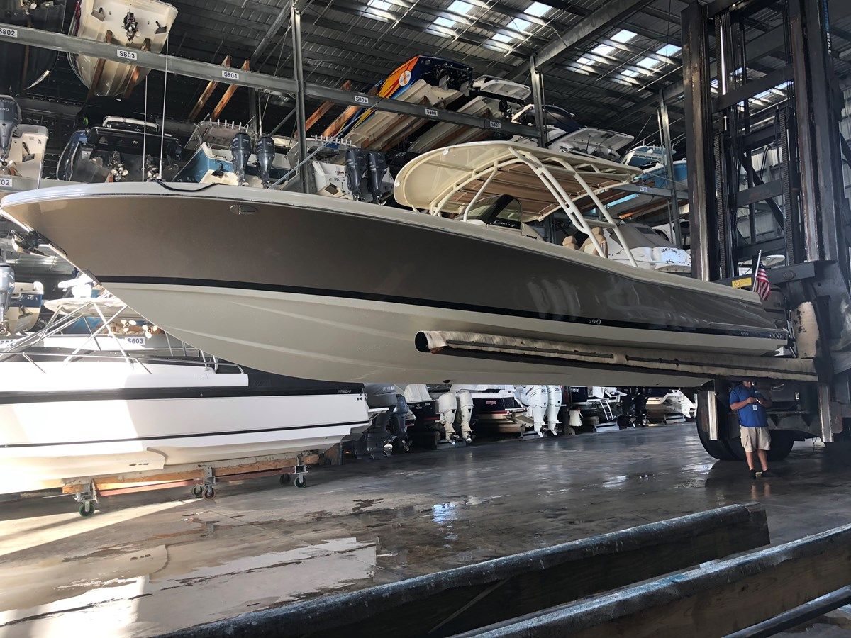 Buy a 2018 Chris Craft 34 Catalina 2018 at Shestakov Yacht Sales
