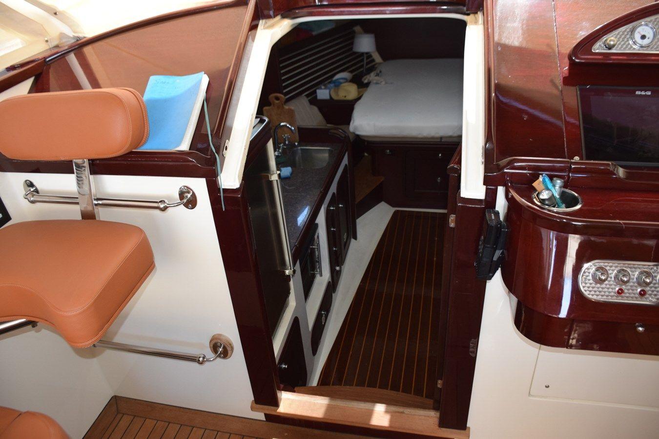 Продажа яхты SARAH 41